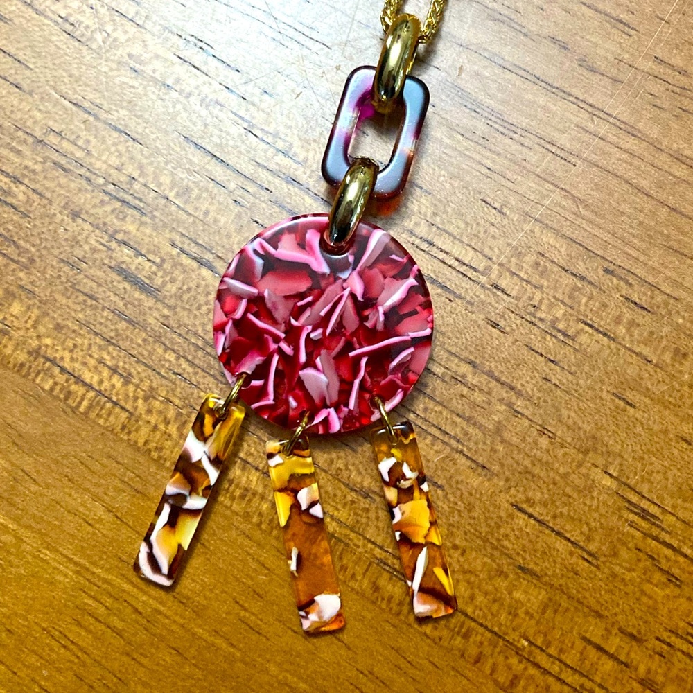 Ann Taylor Necklace- brand new & beautiful!